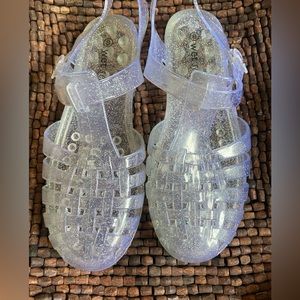 Jelly shoes clear